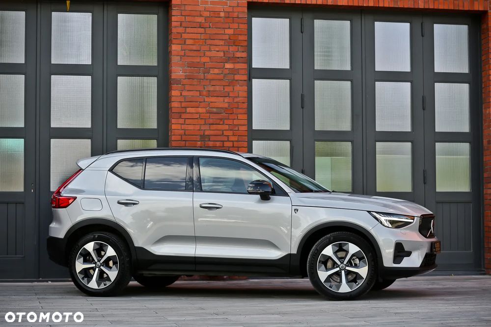 Volvo XC 40 B4 AWD Ultimate Bright - 3