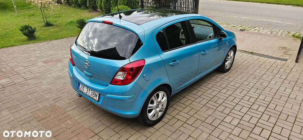 Opel Corsa 1.4 16V Satellite - 20