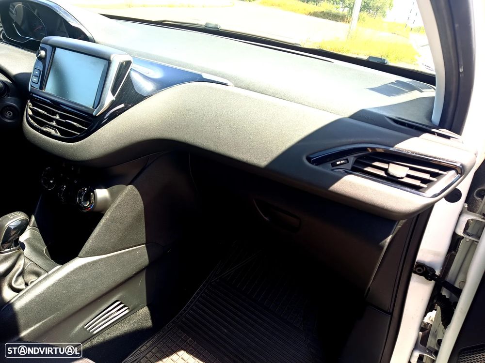 Peugeot 208 1.2 VTi Active - 10