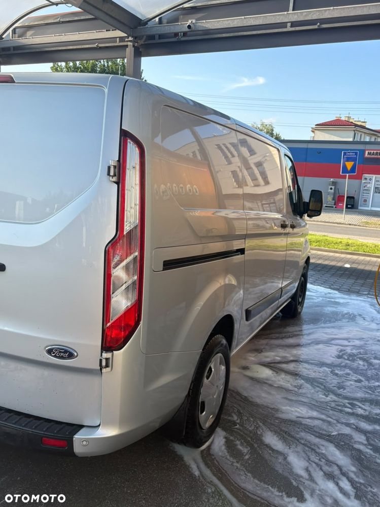 Ford Transit Custom - 5