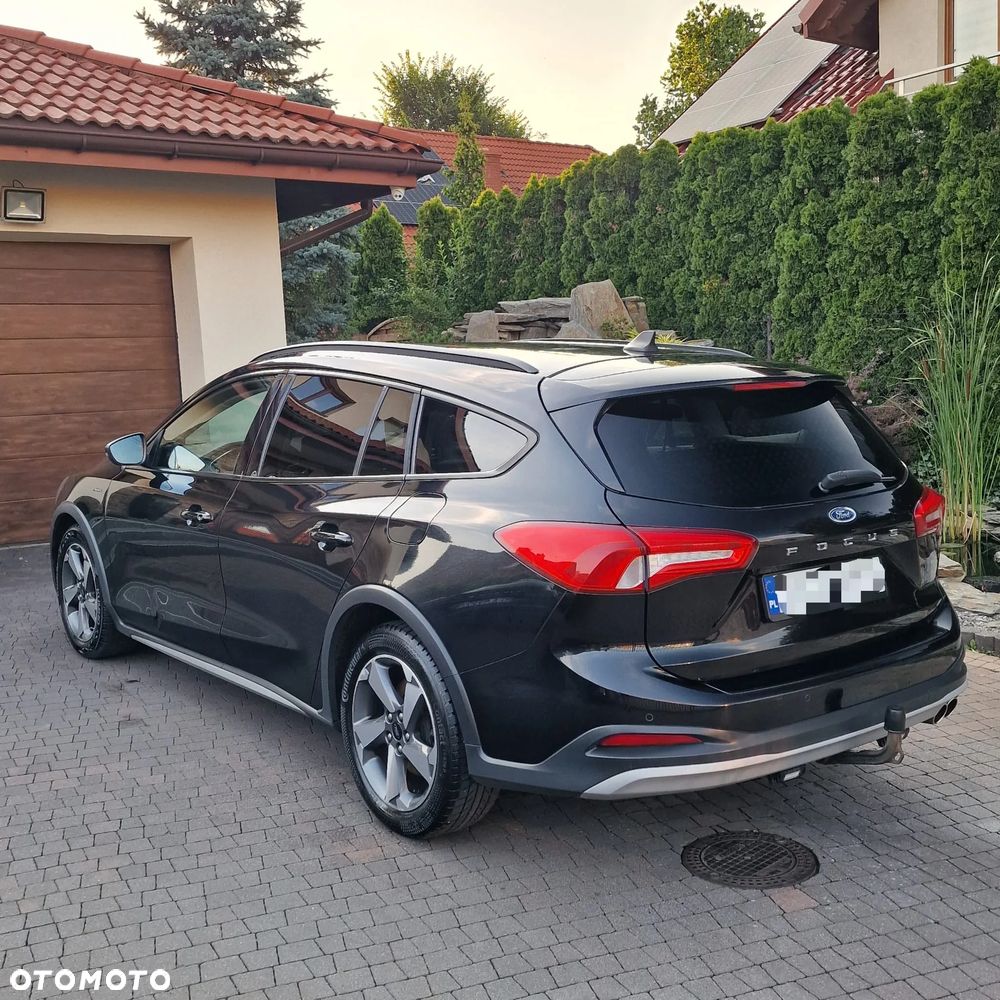 Ford Focus 2.0 EcoBlue Active Business - 4