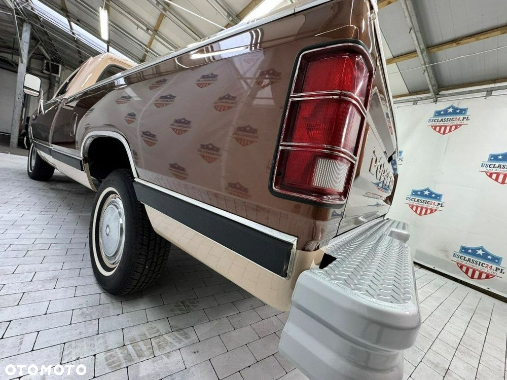 Dodge RAM - 35
