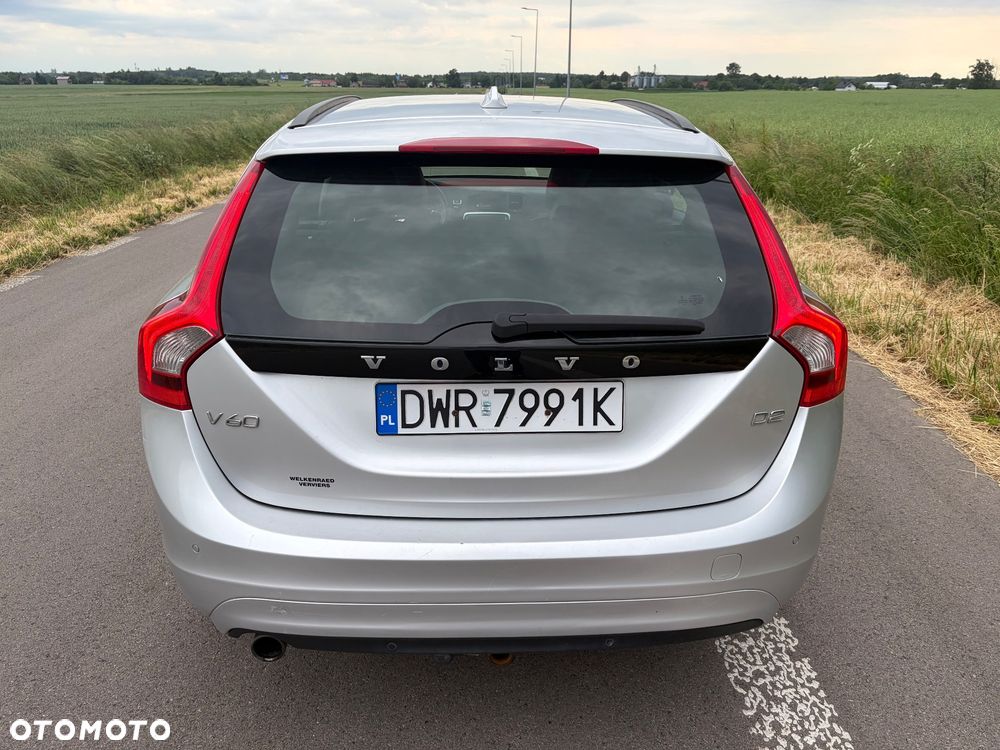 Volvo V60 D2 Momentum - 7