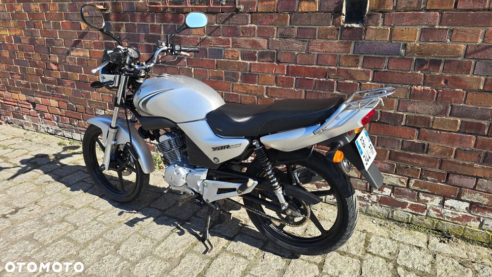 Yamaha YBR - 6
