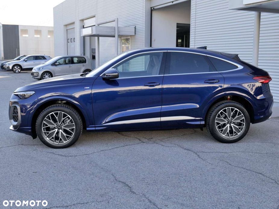 Audi Q5 Sportback - 2