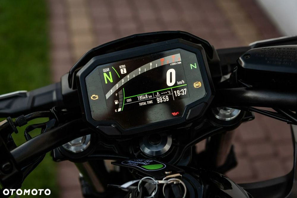 Kawasaki Z 650 - 8