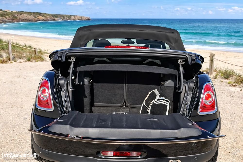 MINI Cabrio Cooper D - 8