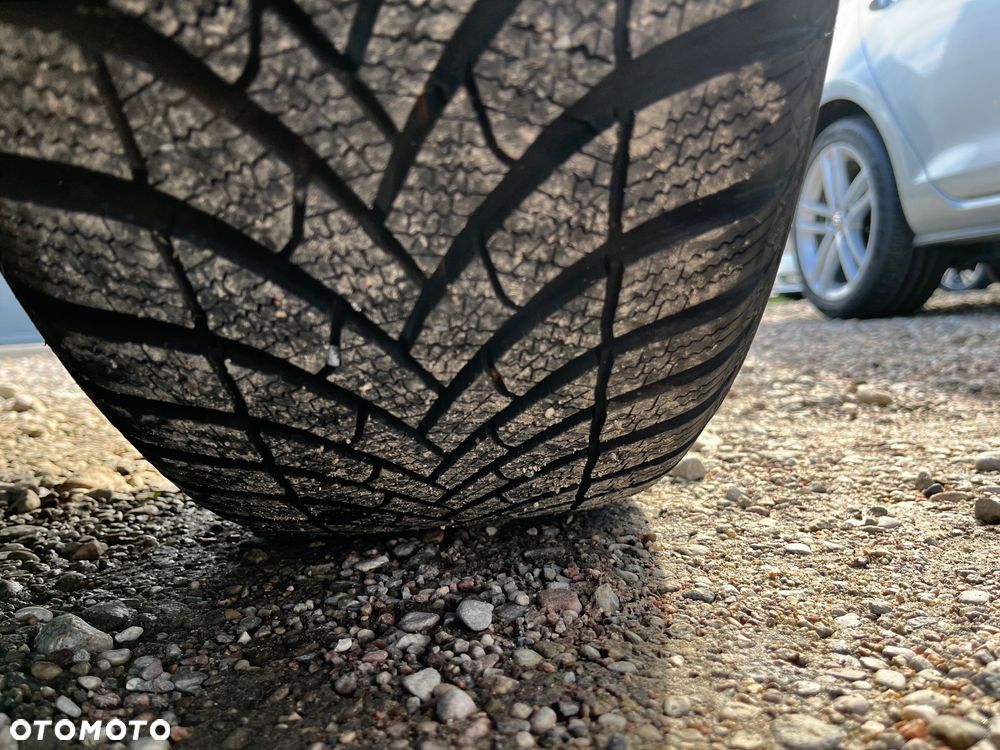 Peugeot 3008 PureTech 130 Stop & Start GPF Allure Business-Paket - 38