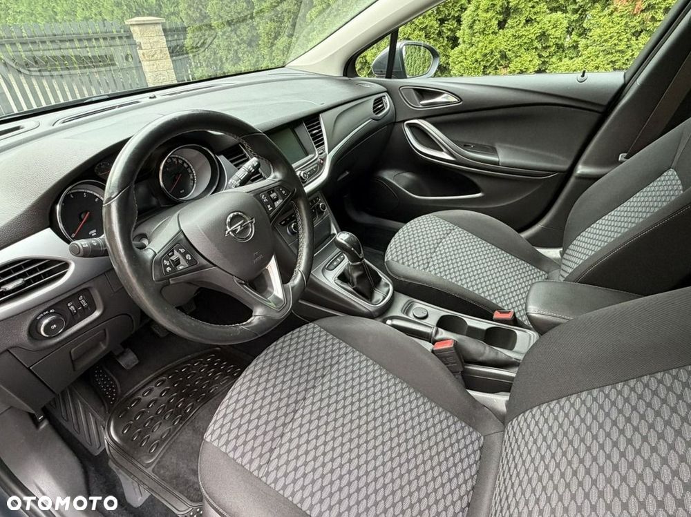 Opel Astra - 12