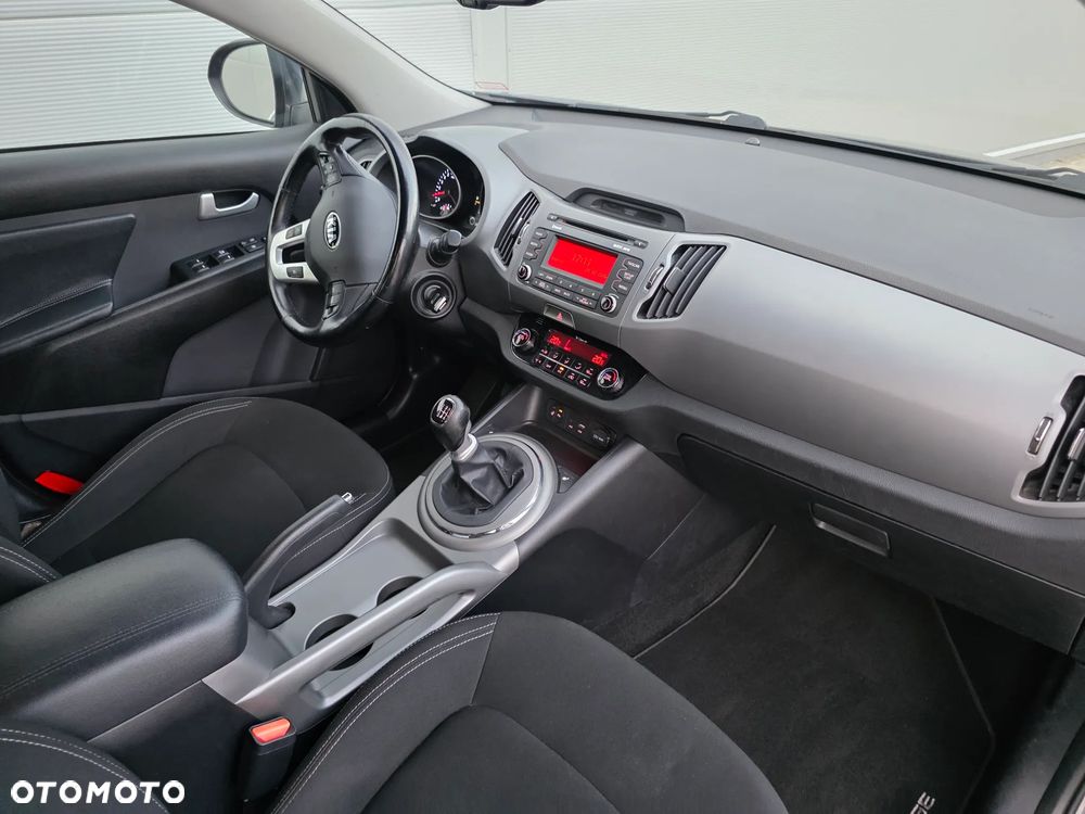 Kia Sportage 1.6 GDI Business Line 2WD - 24