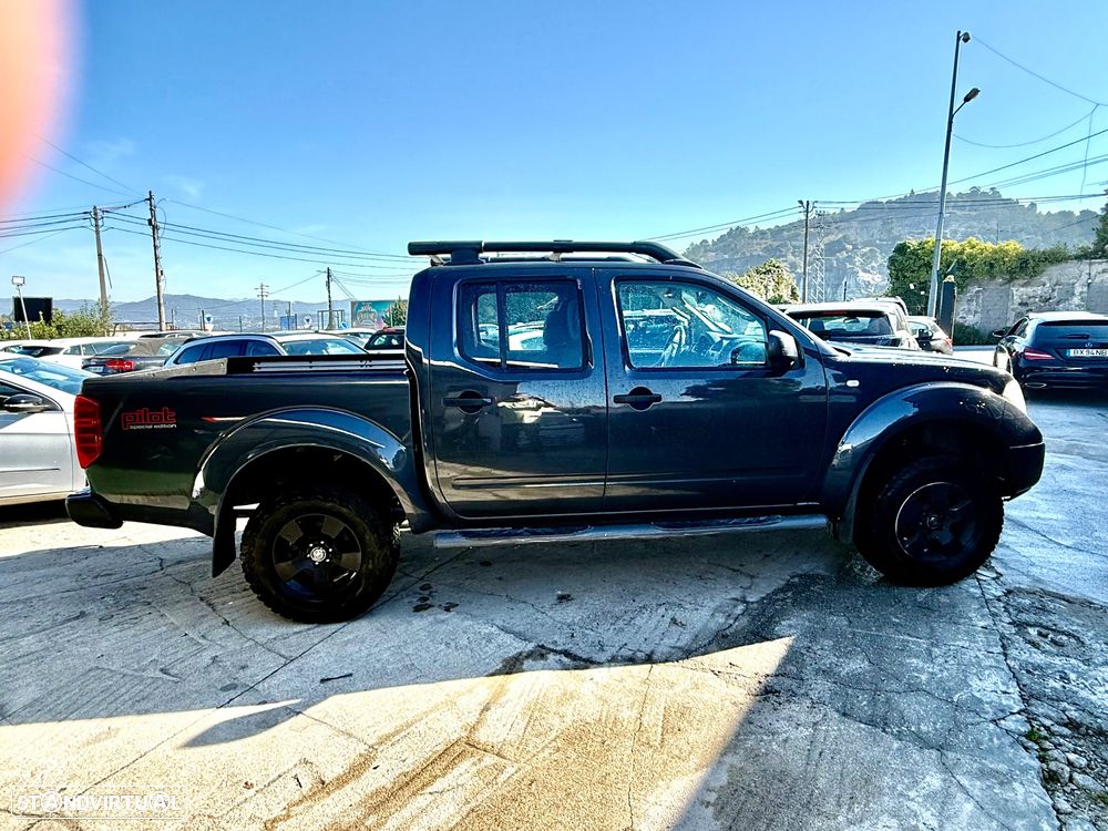 Nissan Navara 2.5 dCi CD LE Prem.+BDT AT - 3