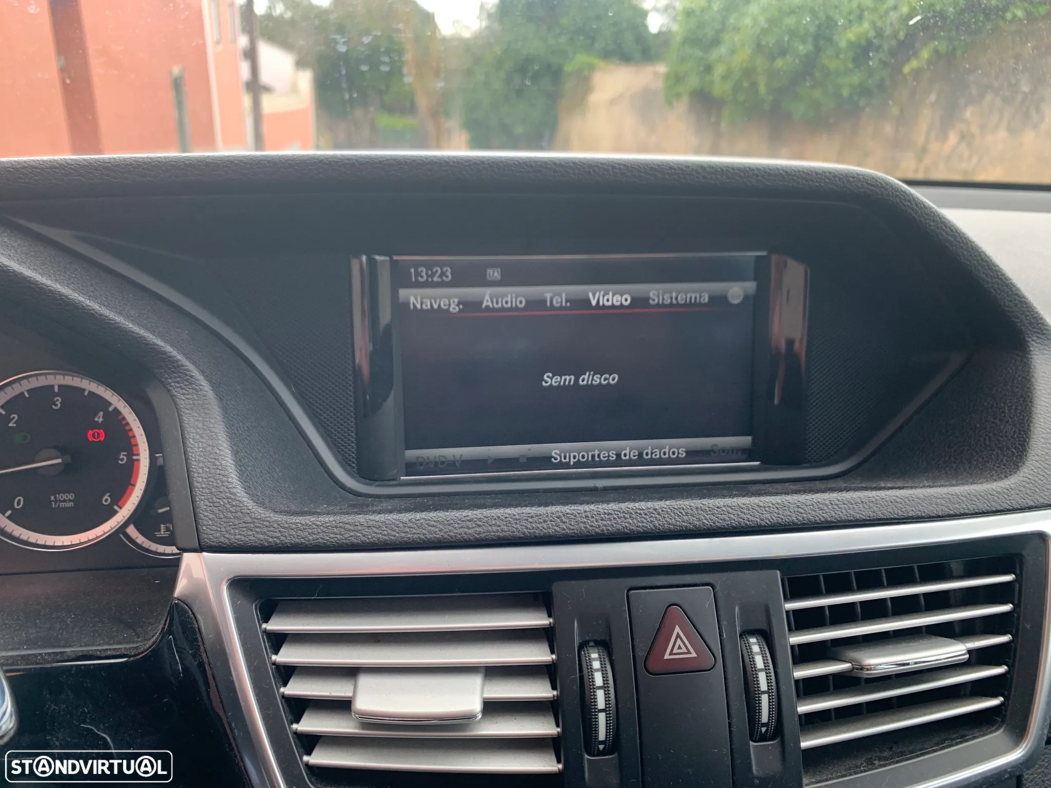 Mercedes-Benz E 200 BlueTEC 7G-TRONIC Avantgarde - 13