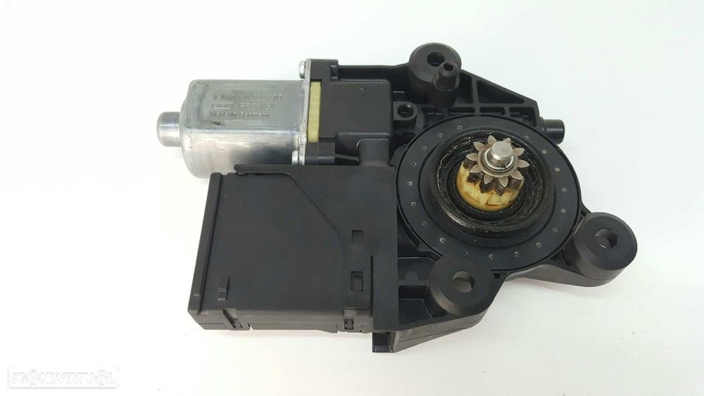 MOTOR ELEVADOR FRENTE DIREITO RENAULT MEGANE III BERLINA 5 P DYNAMIQUE - 2