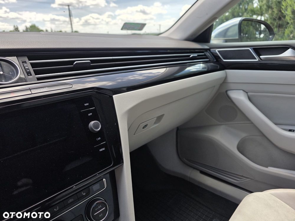 Volkswagen Arteon 2.0 TDI Bi-Turbo SCR 4Mot Elegance DSG - 13