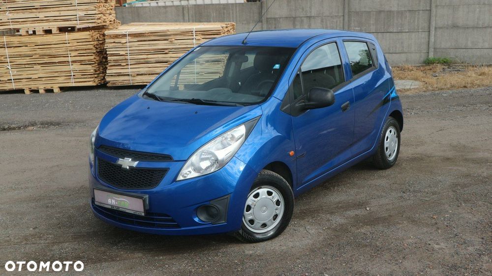 Chevrolet Spark 1.0 Base - 10