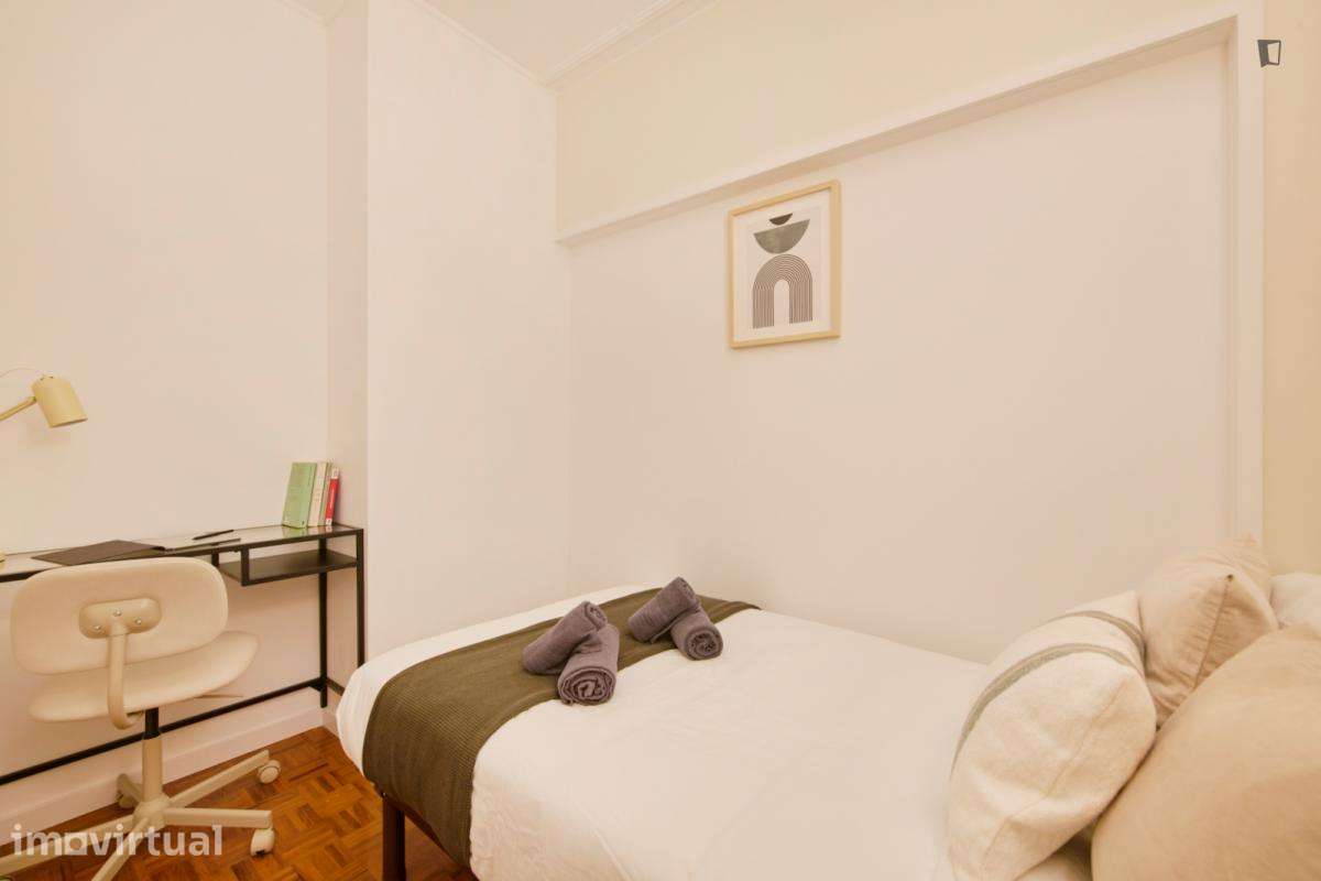 Quarto - localizado em Picoas Lisbon - Grande imagem: 5/59