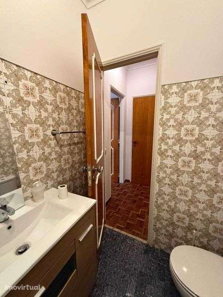 T1 Reboleira - Arrenda-se 1000 Eur/mês - Grande imagem: 5/12