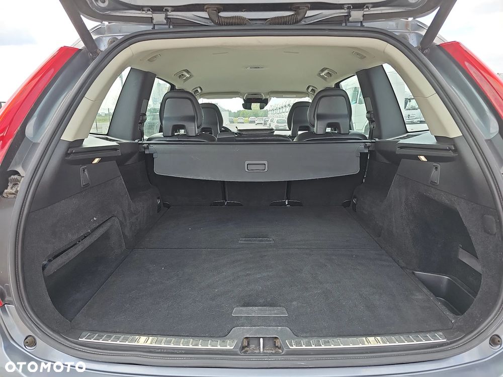 Volvo XC 90 D5 AWD Inscription - 27
