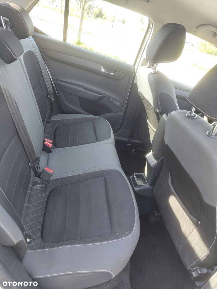 Skoda Fabia 1.0 Edition - 17