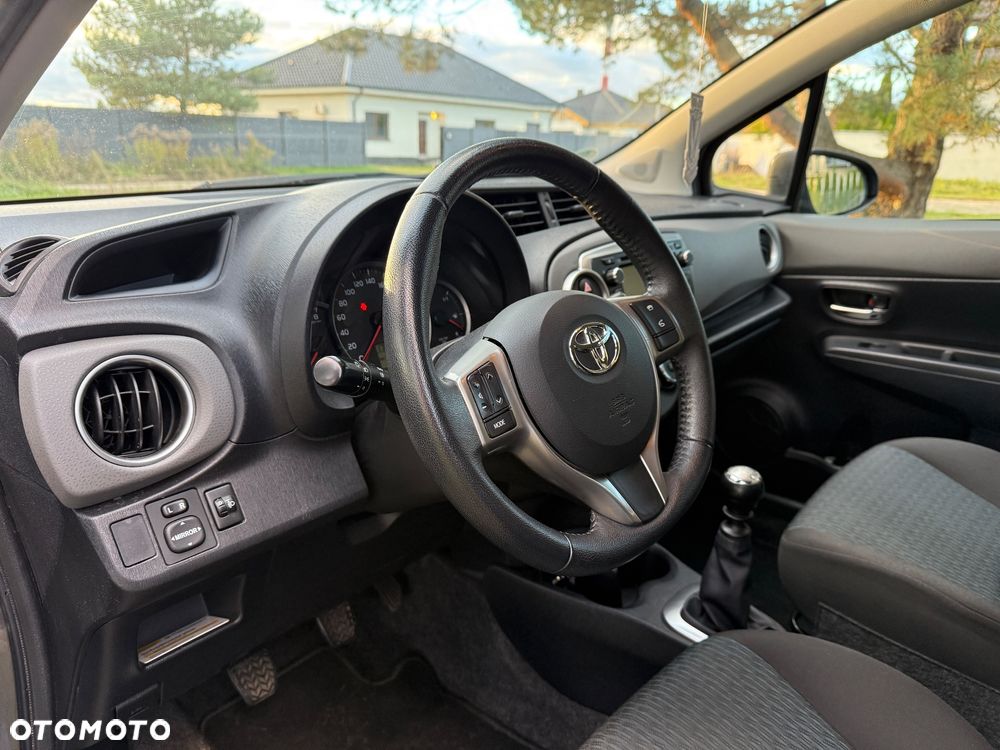 Toyota Yaris 1.33 VVT-i Cool - 14