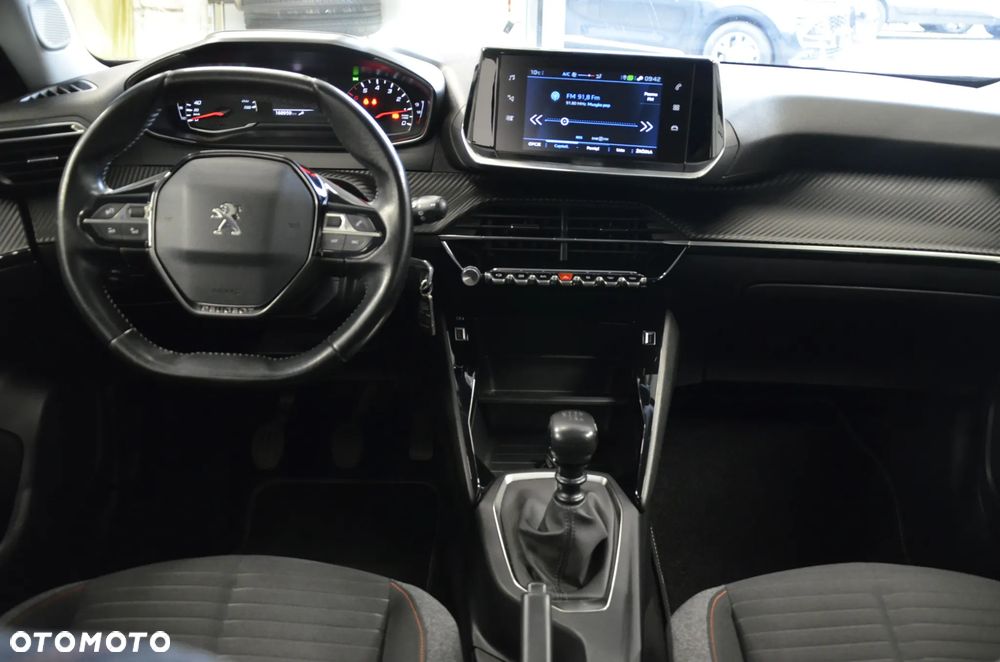 Peugeot 2008 - 28