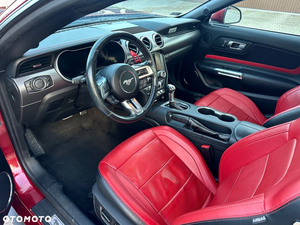 Ford Mustang 5.0 V8 GT - 11