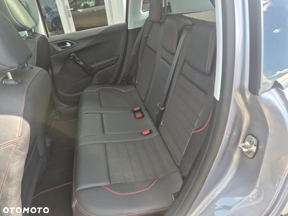 Peugeot 2008 PureTech 110 Stop&Start GT-Line Edition - 12