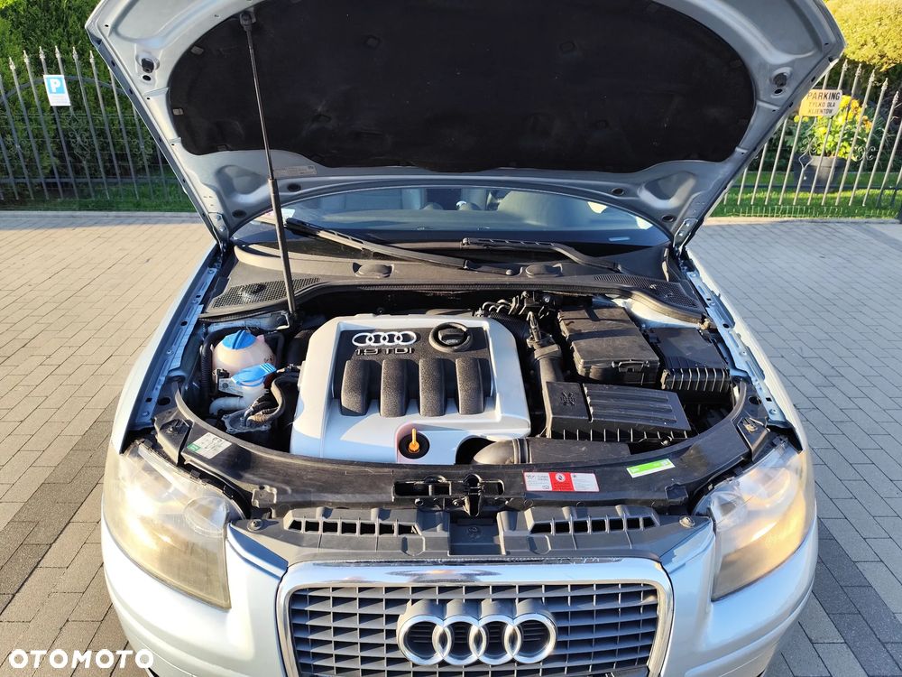 Audi A3 Sportback 1.9 TDI Attraction - 21
