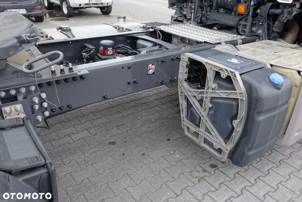 Renault GAMA T480 COMFORT / EURO 6 / STANDARD / AUTOMAT / RETARDER / KLIMATYZACJA POSTOJOWA / LODÓWKA / ALUMINIOWE FELGI - 16