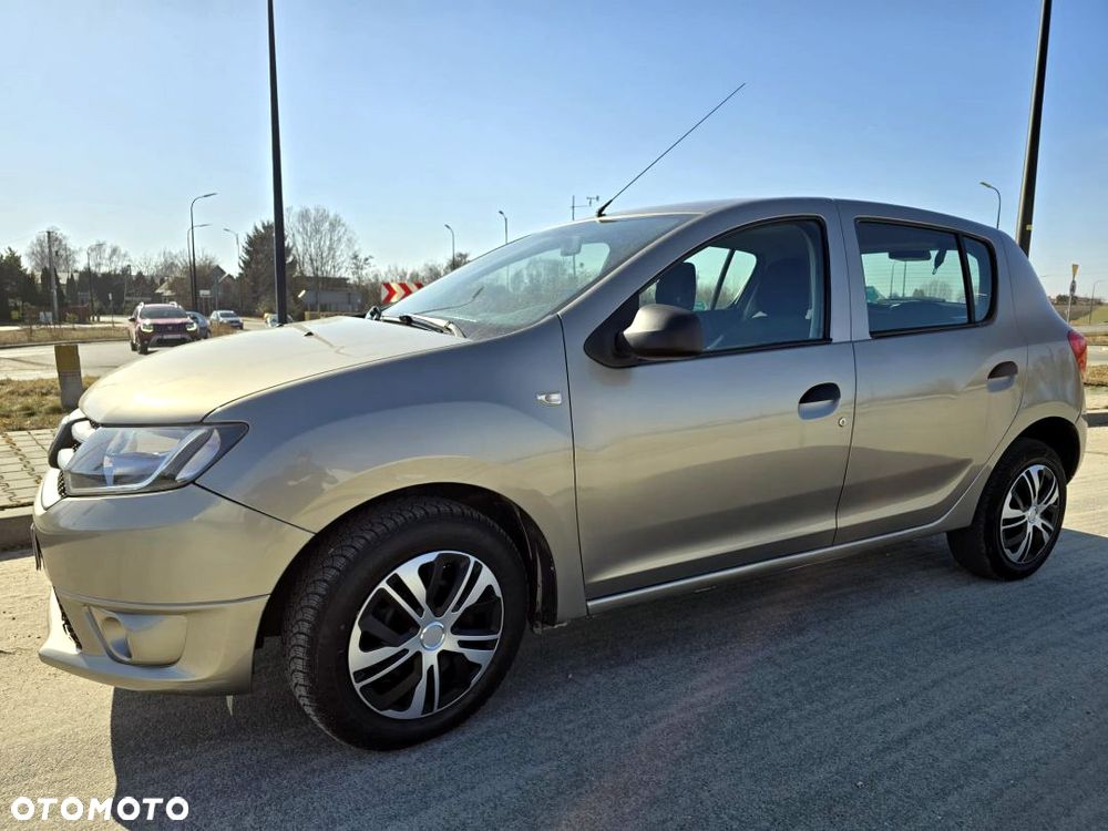Dacia Sandero 1.2 16V 75 Live II - 6