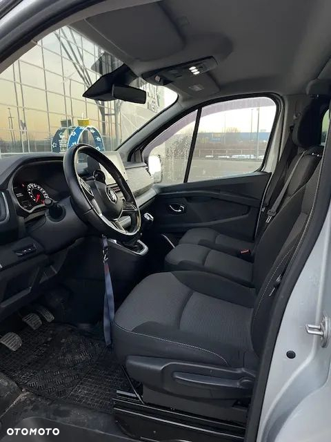 Renault Trafic - 11