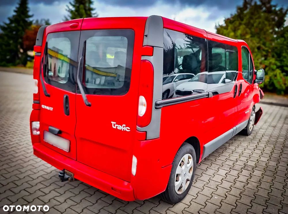 Renault Trafic - 8