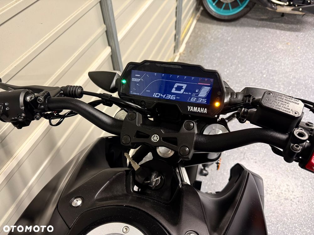 Yamaha MT - 8