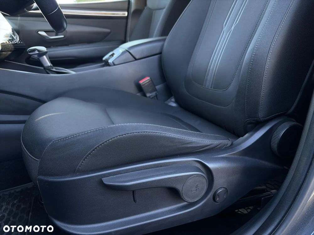 Hyundai Tucson 1.6 T-GDi 48V Executive 2WD DCT - 28