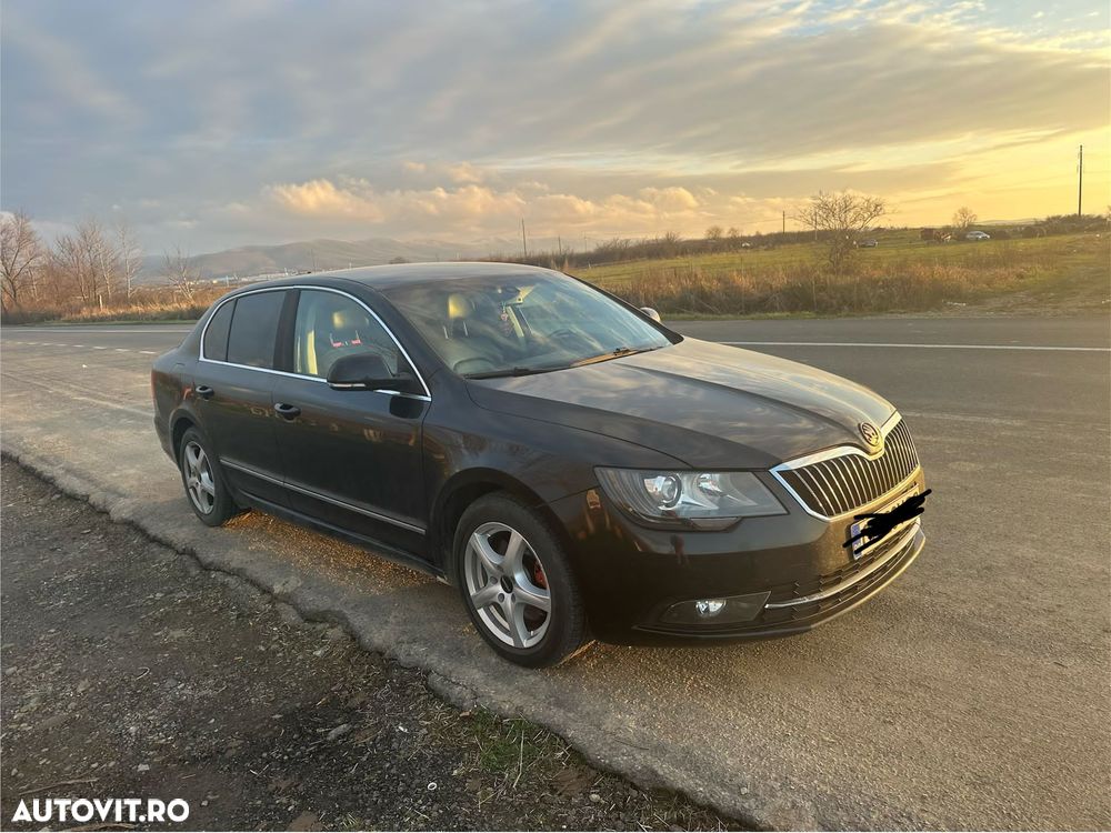 Skoda Superb 2.0 TDI DSG Active - 1
