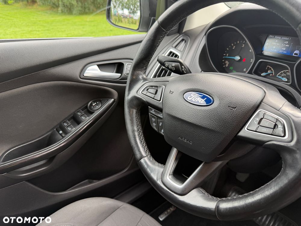 Ford Focus 1.5 TDCi Titanium - 17