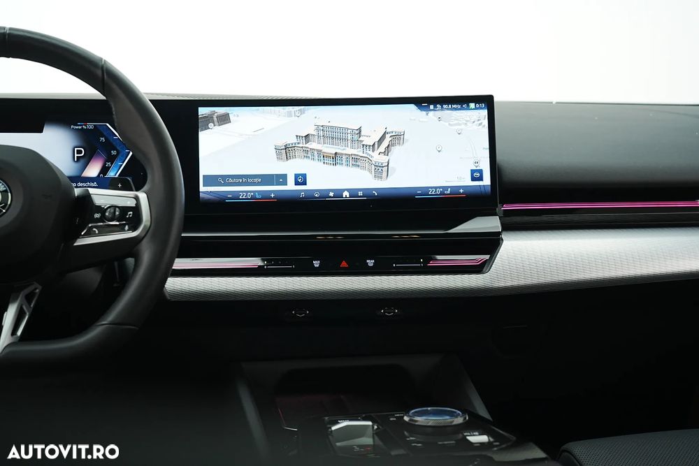 BMW Seria 5 520d AT MHEV - 39