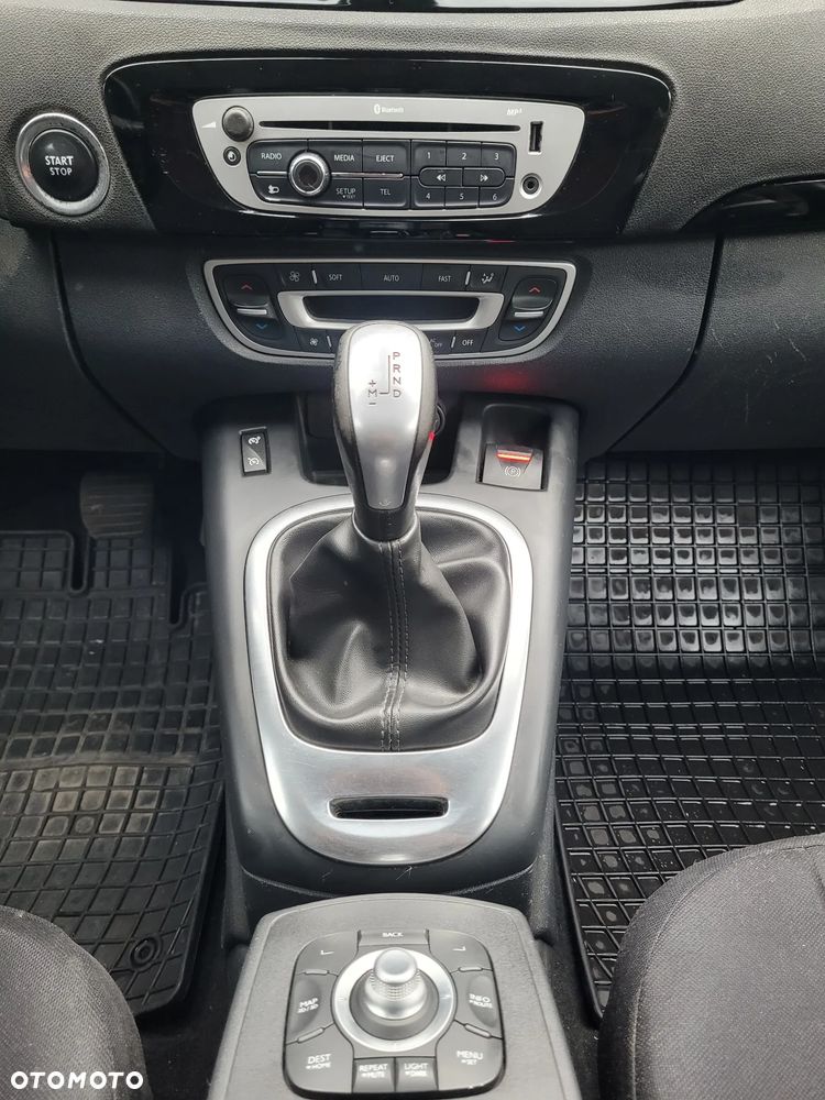 Renault Scenic dCi 110 FAP EDC Bose Edition - 24