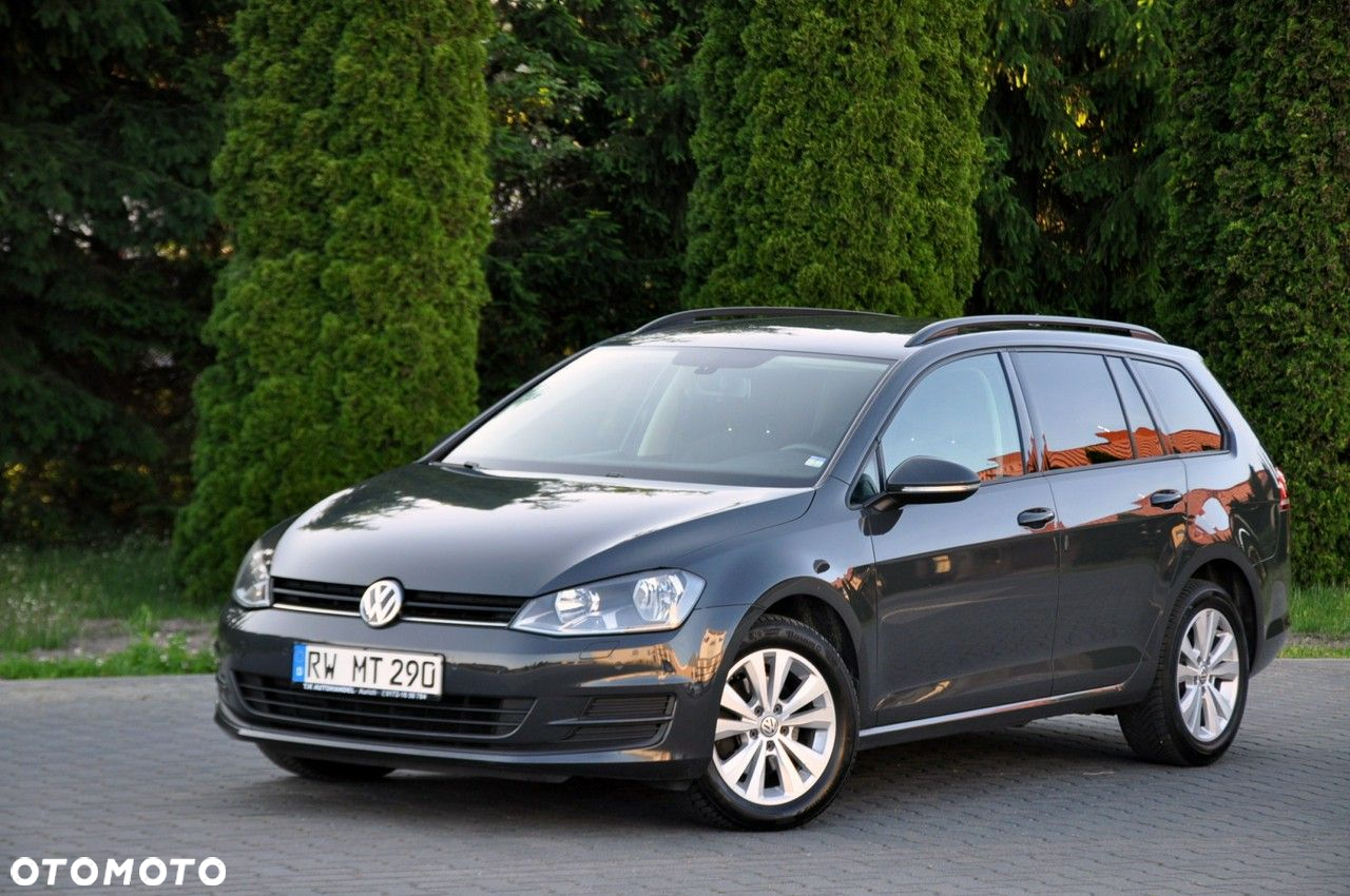 Volkswagen Golf - 10