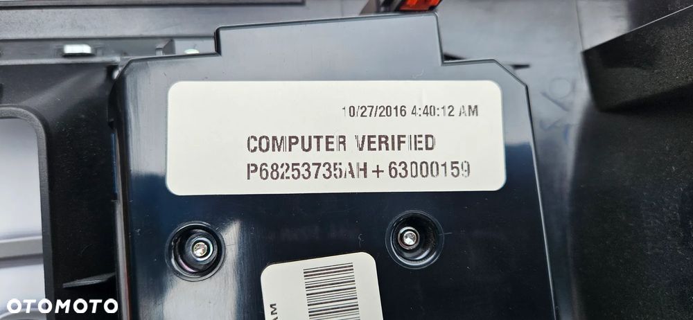 Dodge Durango III LIFT 2014-2017 Panel klimatyzacji AC Panel sterowania nawiewem Ramka wyświetlacza radia pod duży wyświetlacz DUŻE RADIO P68253735AH - 10
