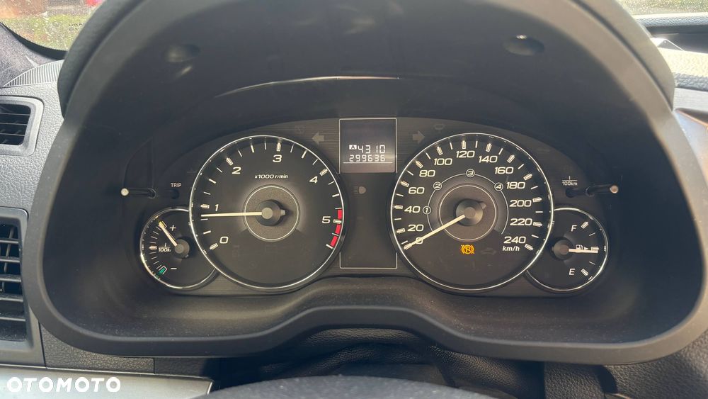 Subaru Outback 2.0 D Active - 12