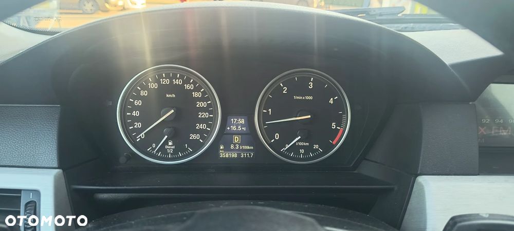 BMW Seria 5 - 10