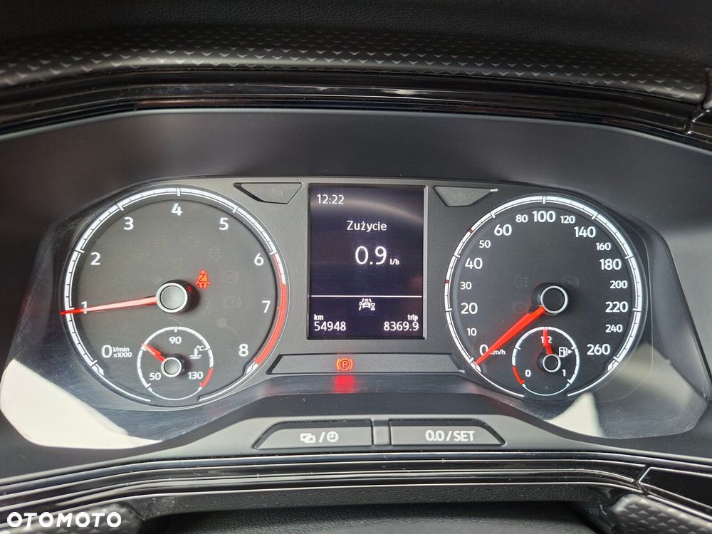 Volkswagen T-Cross - 17