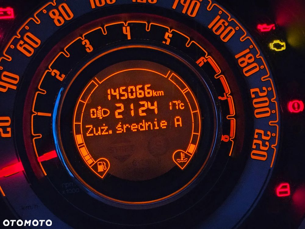 Fiat 500 0.9 TwinAir Plus S&S - 17