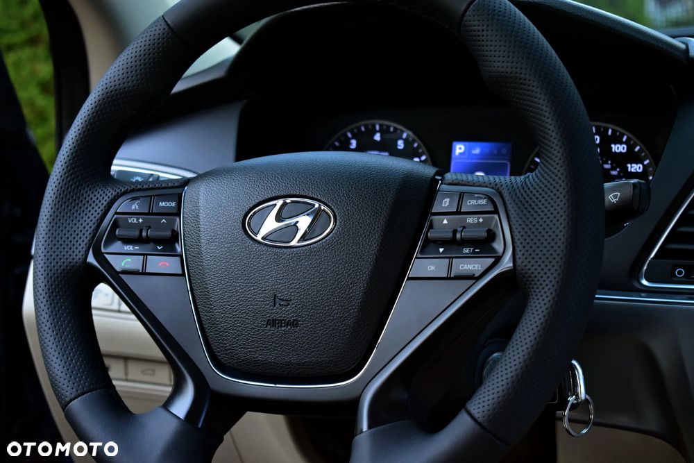 Hyundai Sonata 2.4 SE - 37