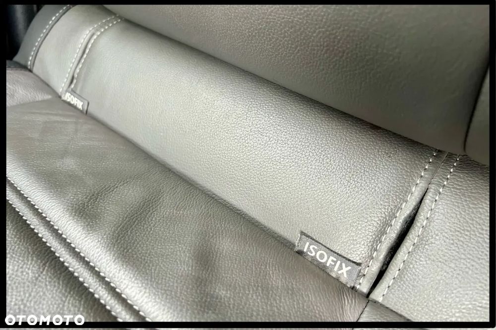 Volkswagen Amarok - 35