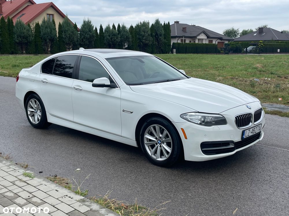 BMW Seria 5 528i xDrive Luxury Line - 33
