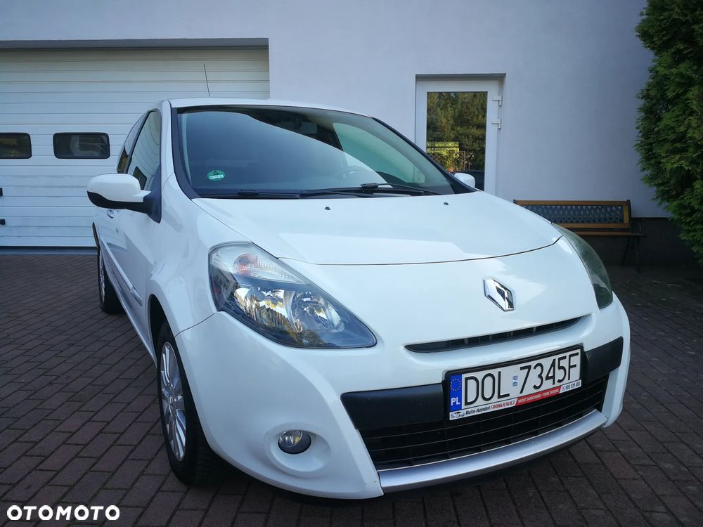 Renault Clio 1.2 16V 75 Expression - 5