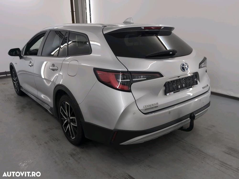 Toyota Corolla 1.8 Trek - 3