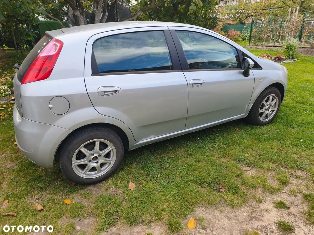 Fiat Punto 1.2 8V - 6